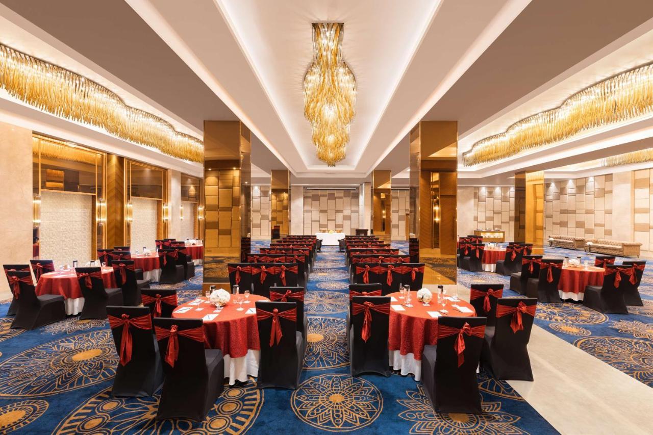 Radisson Jaipur City Center Extérieur photo The Chinese restaurant